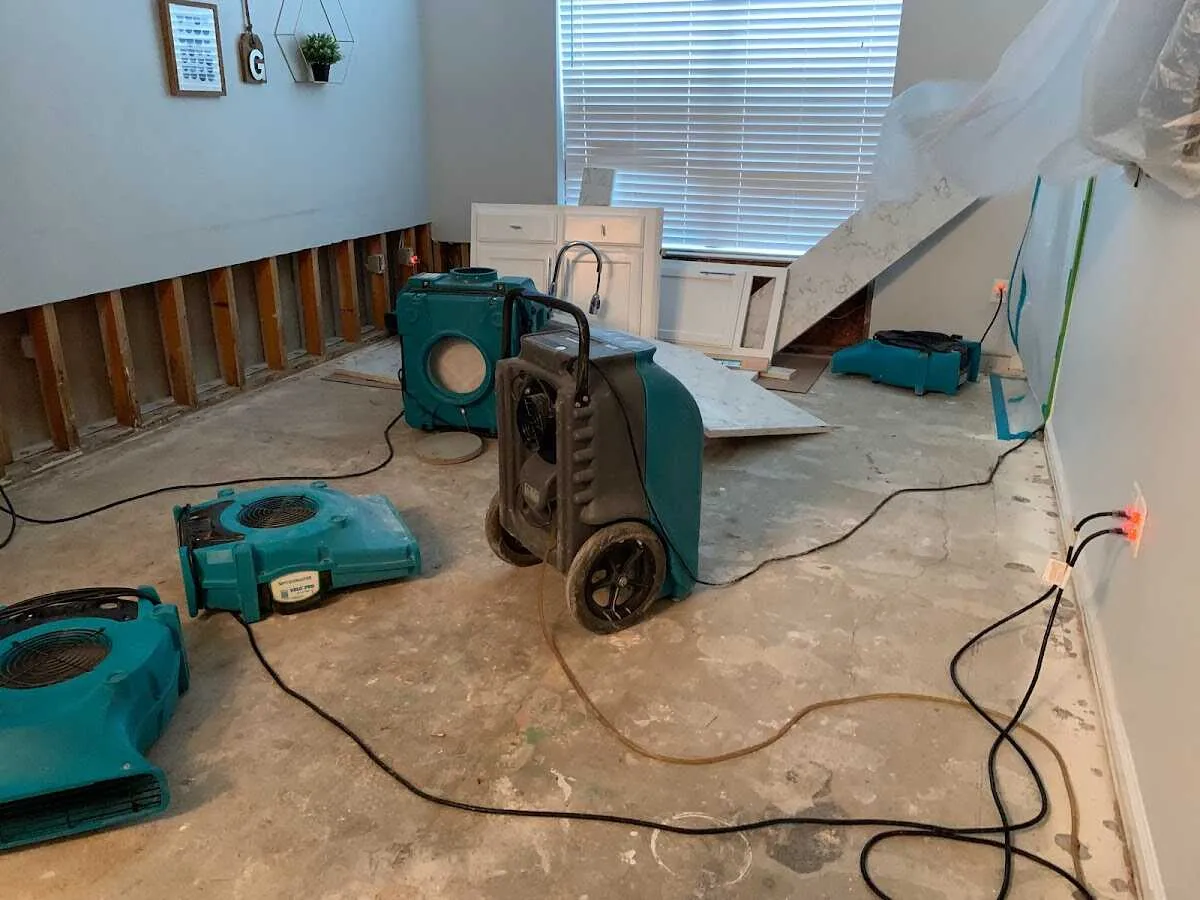 Dehumidifier in flood-cut room for Water Damage Restoration in Breitung